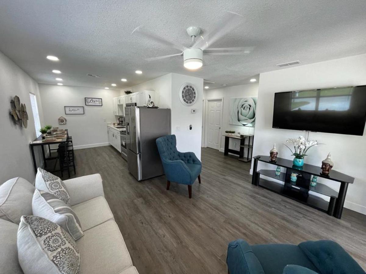 Incredible Comfortable Apartments Near The Airport And Beaches Tampa Bagian luar foto