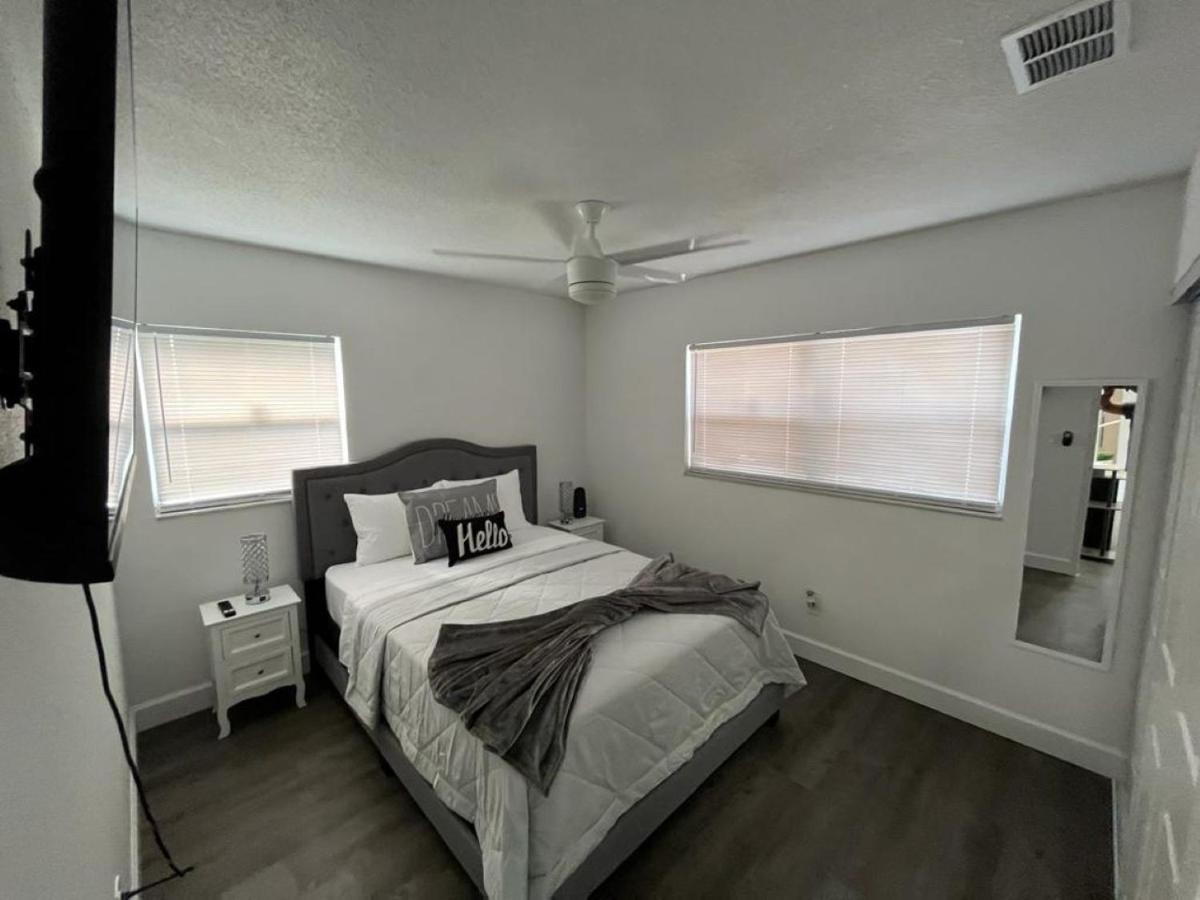 Incredible Comfortable Apartments Near The Airport And Beaches Tampa Bagian luar foto