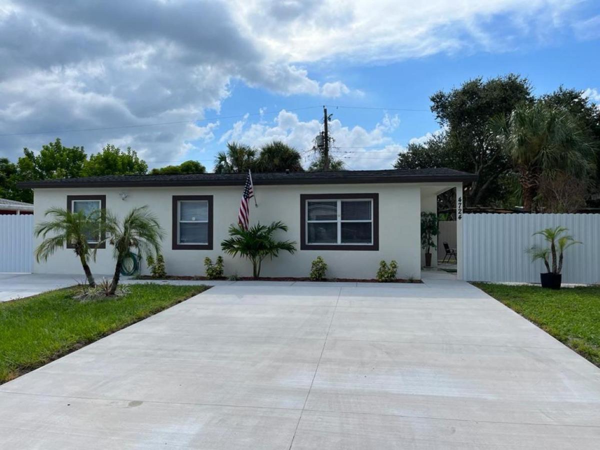 Incredible Comfortable Apartments Near The Airport And Beaches Tampa Bagian luar foto
