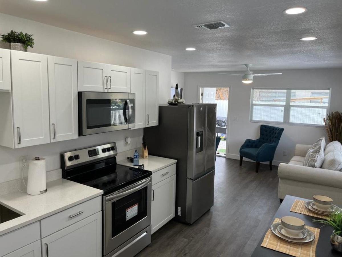 Incredible Comfortable Apartments Near The Airport And Beaches Tampa Bagian luar foto