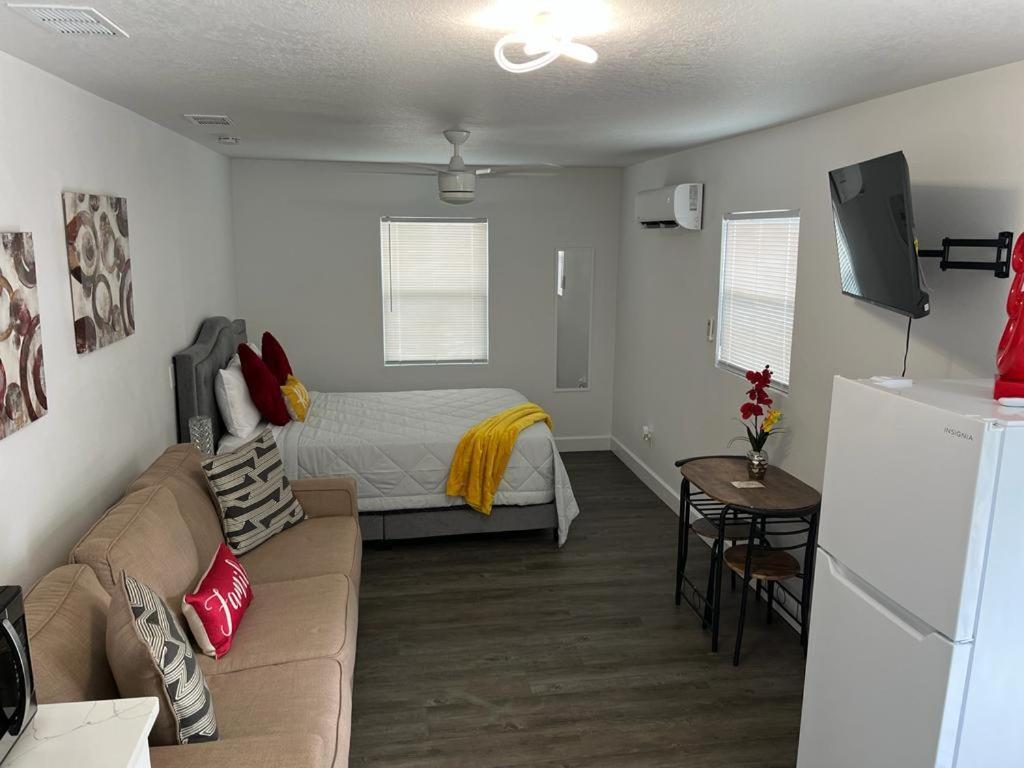 Incredible Comfortable Apartments Near The Airport And Beaches Tampa Bagian luar foto