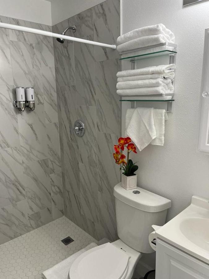 Incredible Comfortable Apartments Near The Airport And Beaches Tampa Bagian luar foto