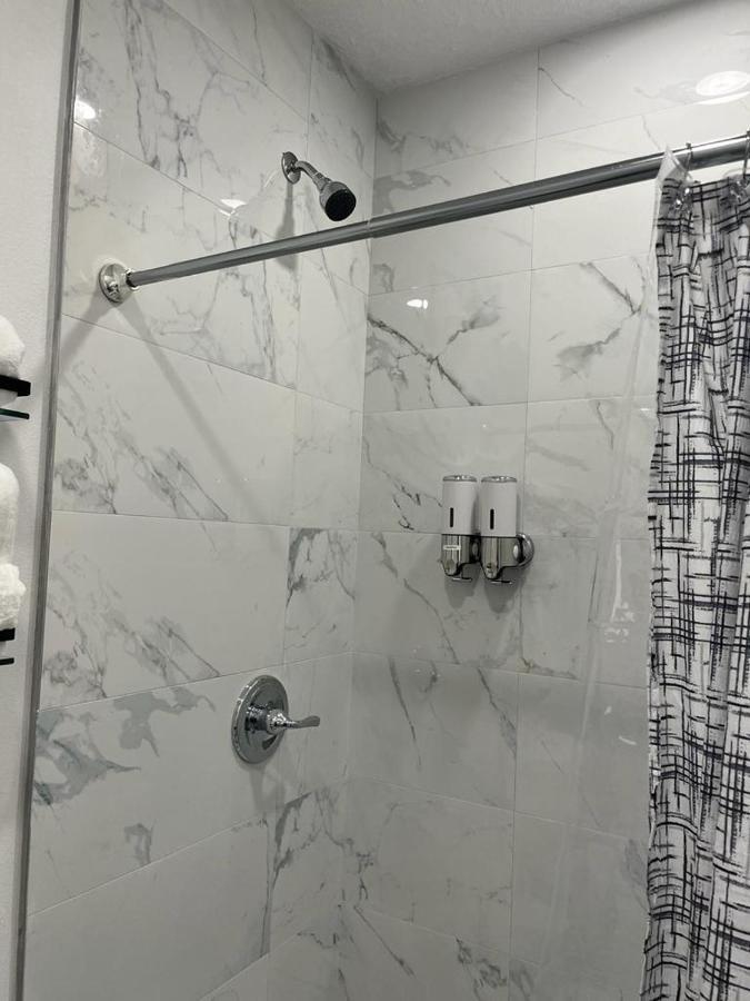 Incredible Comfortable Apartments Near The Airport And Beaches Tampa Bagian luar foto