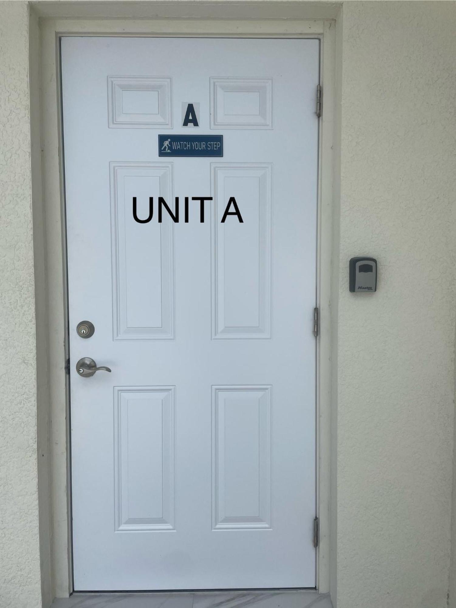 Incredible Comfortable Apartments Near The Airport And Beaches Tampa Bagian luar foto